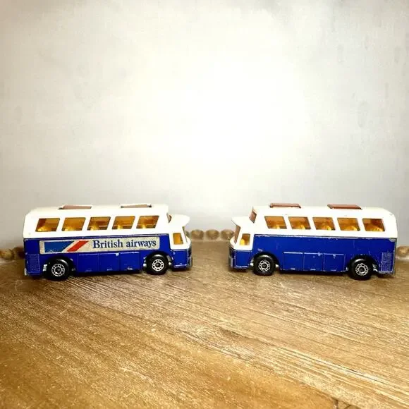 Lesney Matchbox Superfast Airport Coaches-American Airlines/British Airways Set - Picture 6 of 6